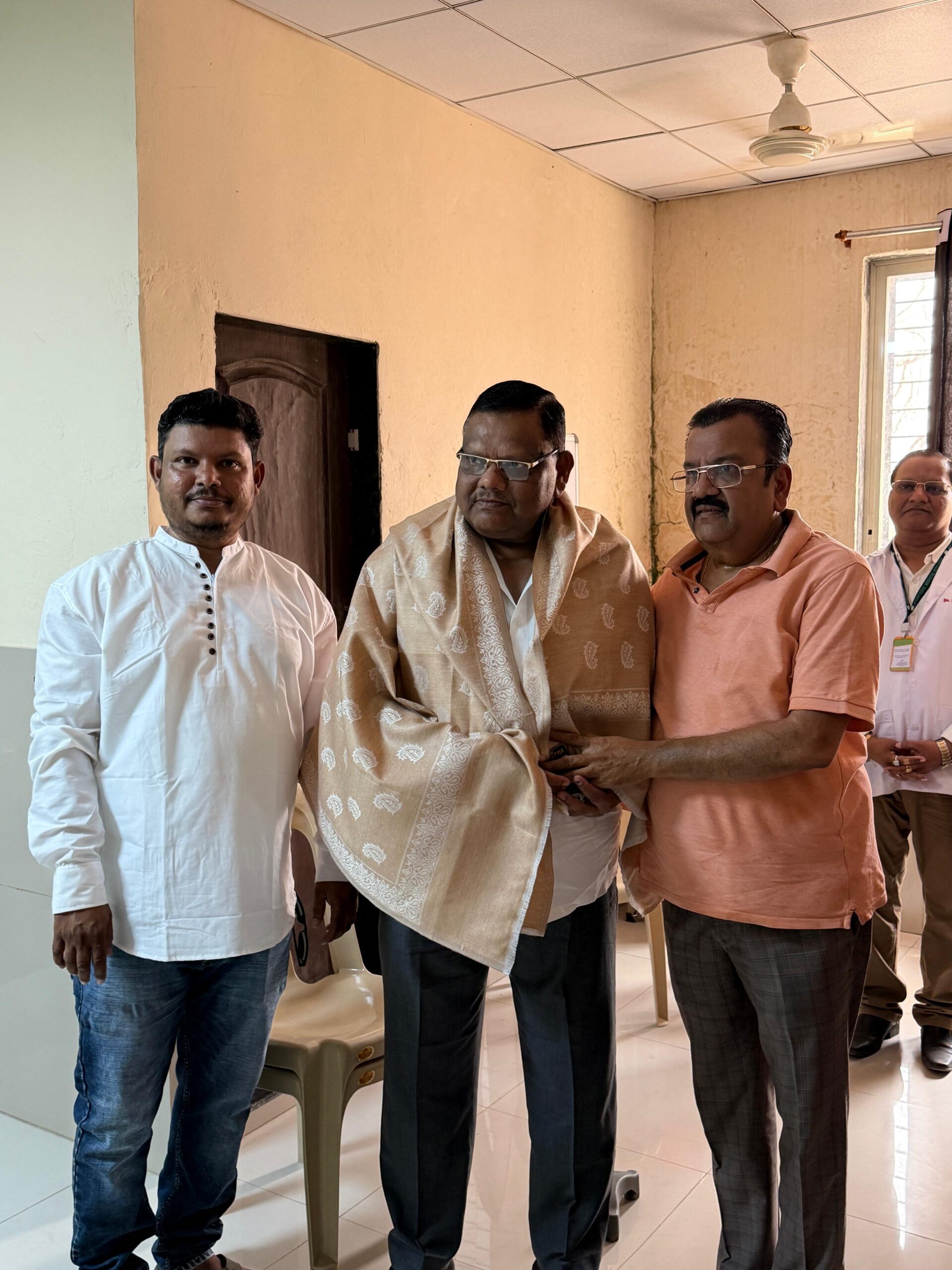 नागोठण्यात शिक्षण क्षेत्राला बळ : राजिप उपाध्यक्ष मधुकरशेठ पाटील यांची भाएसो विद्या संकुलास सदिच्छा भेट : तांत्रिक शिक्षणाच्या दर्जाचे कौतुक; विकासासाठी एकत्र काम करण्याची ग्वाही